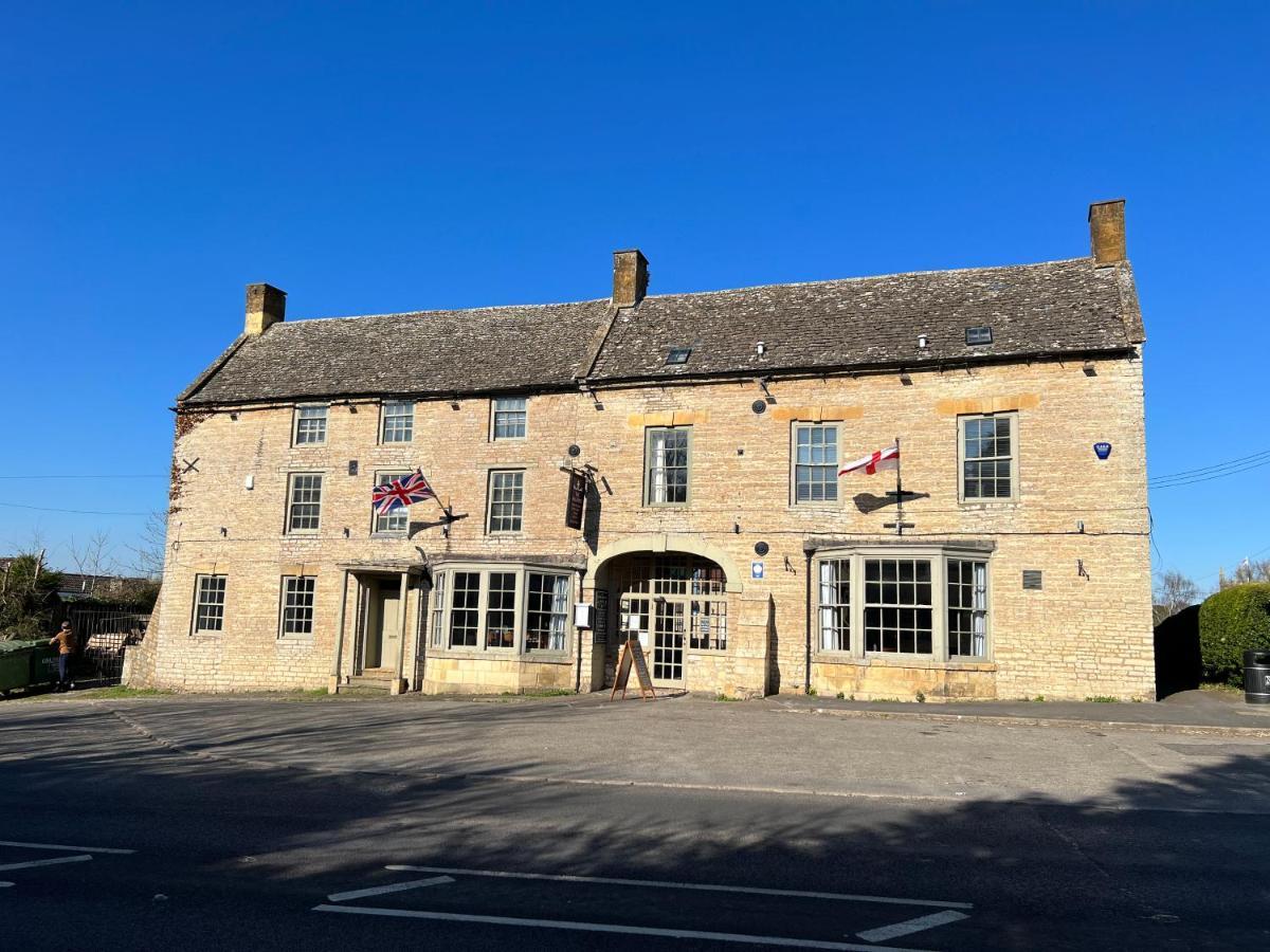 The Halford Bridge Inn Shipston-on-Stour Esterno foto